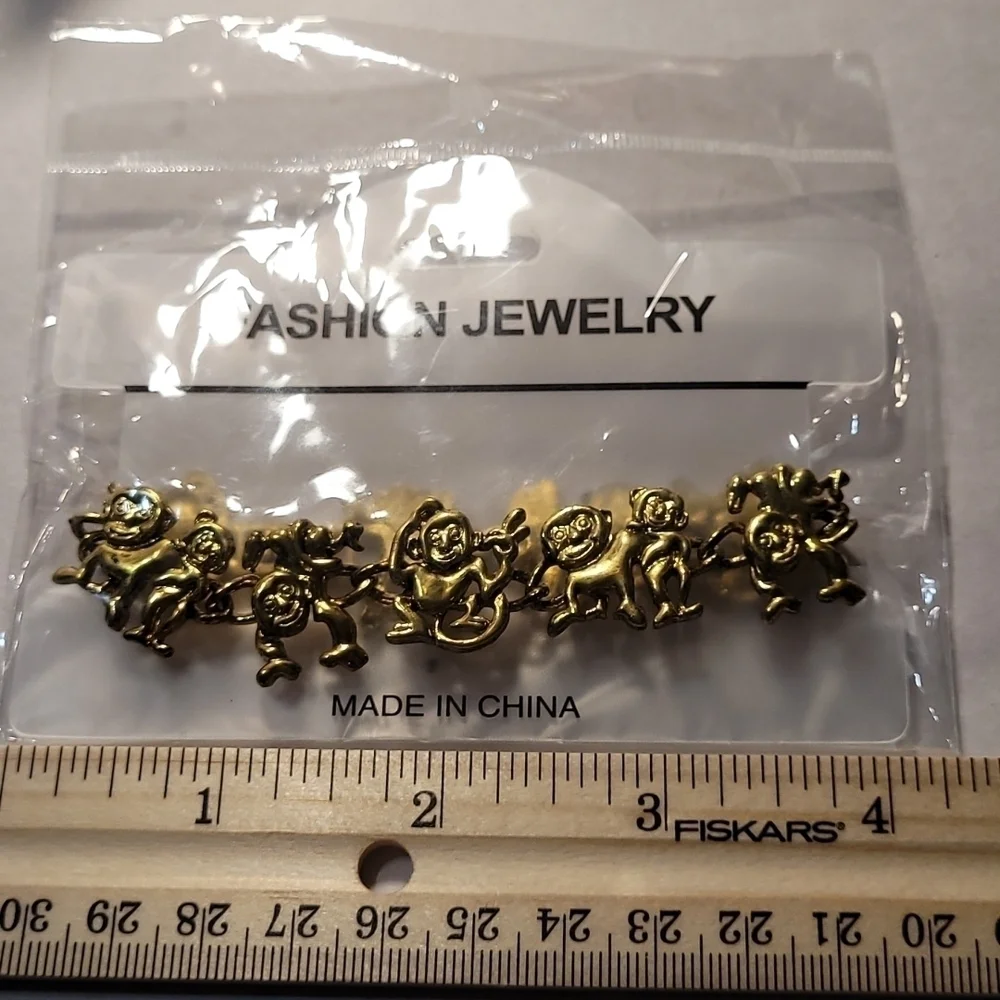 Fashion Monkey Bracelet NWOT